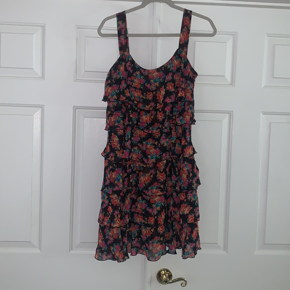 Nine & CO. Ruffled dress